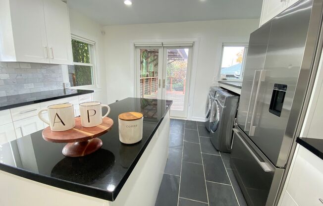 Advent - Low Deposit Beautiful & Bright Two Bedroom Home!