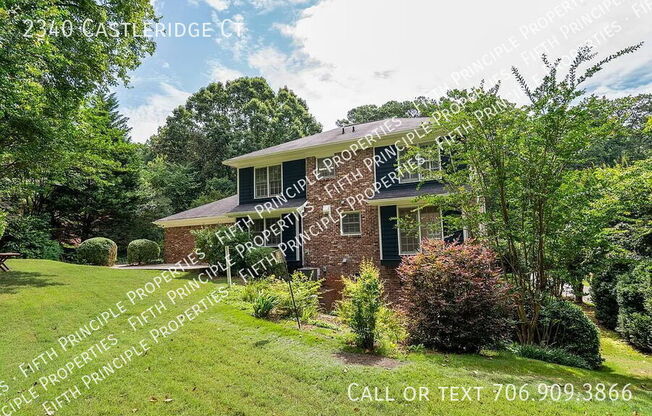 2340 CASTLERIDGE CT