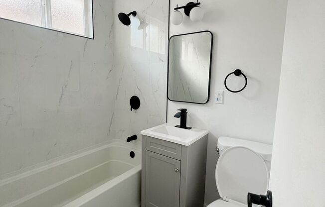 159 N. Sierra Bonita Avenue