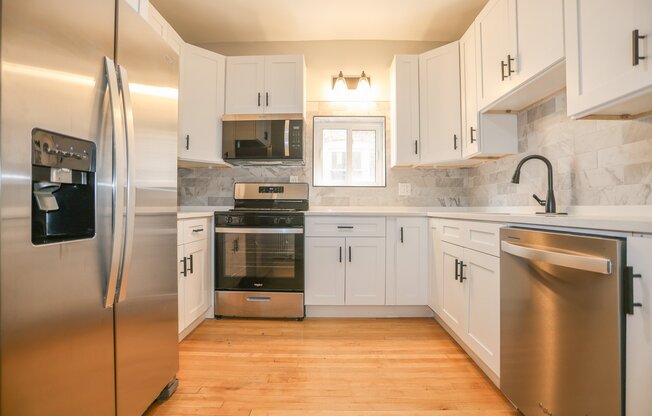5338 MONTROSE