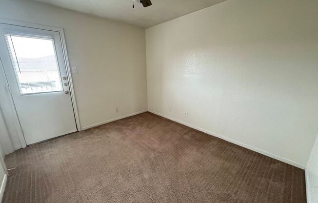 2 beds, 1 bath, 795 sqft, $725, Unit Apt D