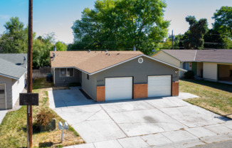 2032 DIVISION AVE