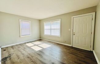 2 beds, 1 bath, $995