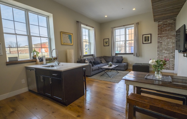 Fabric Lofts 705 S 5th Street