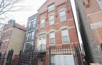 1305 GREENVIEW