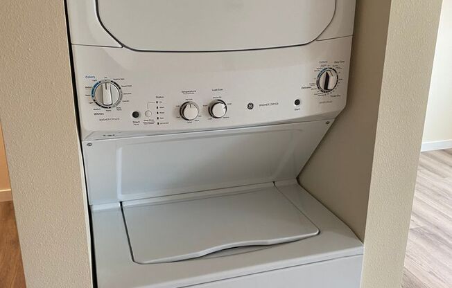 Studio, 1 bath, 441 sqft, $1,595, Unit 321