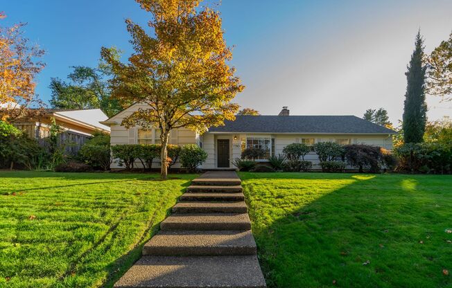 Newly Remodel Home in West Hills!