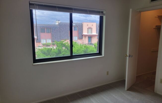 2 beds, 2 baths, $1,550, Unit # #C