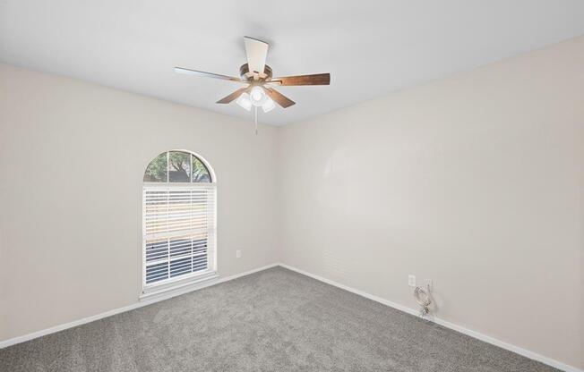 4 beds, 2 baths, 2,019 sqft, $2,450