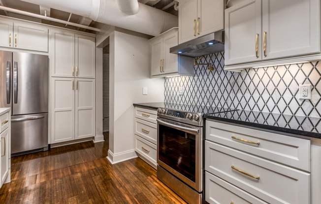 32 Peachtree Street NW