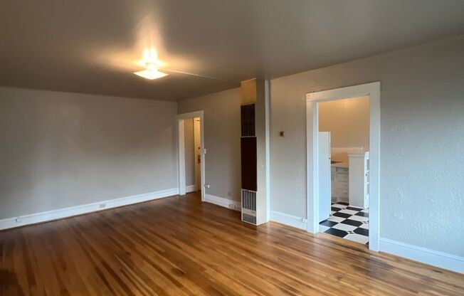 1 bed, 1 bath, $1,545, Unit 50