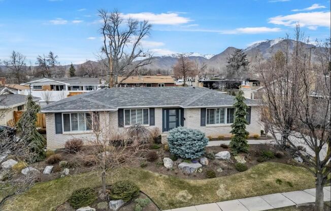 Spacious home for rent -  2.2 miles from the University of Utah Salt Lake City, Utah