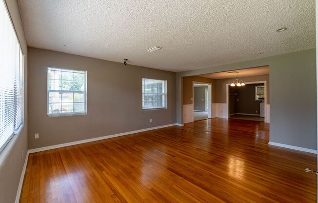 3 beds, 2 baths, $1,895