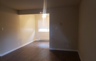 1 bed, 1 bath, $2,250, Unit 6