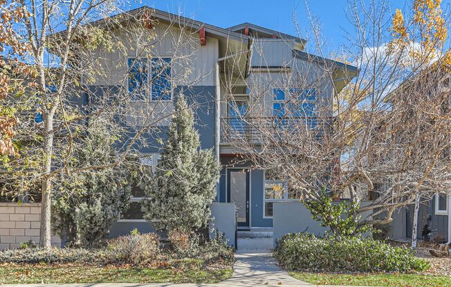 Modern 4-Bedroom Townhouse with Stunning Views in Boulder, CO