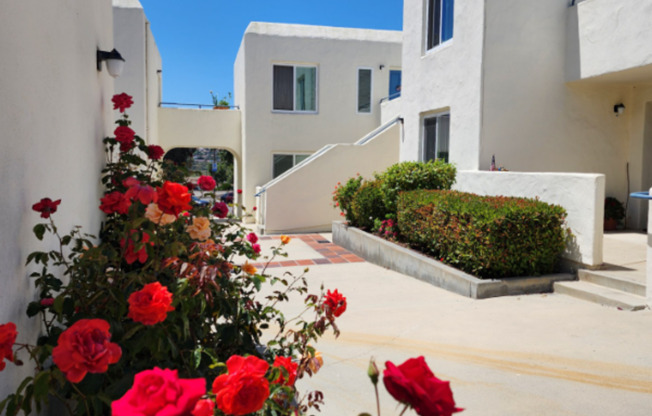 Cardiff By The Sea Senior Apartments