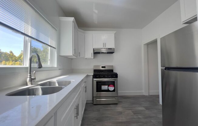 Studio, 1 bath, 450 sqft, $1,595, Unit #23