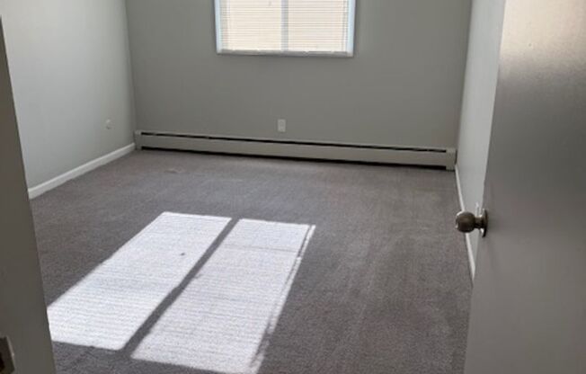 2 beds, 1.5 baths, 1,100 sqft, $1,395, Unit 802-117