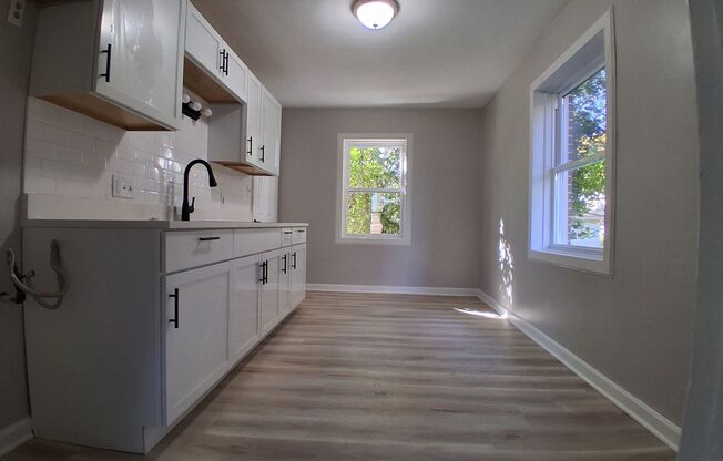 5137 W Keefe Ave
