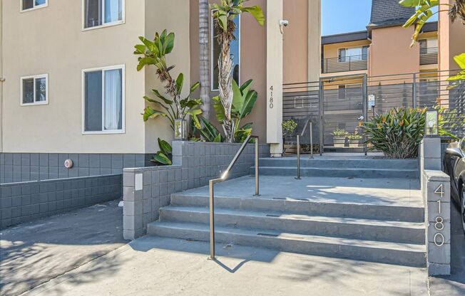 MOVE IN SPECIAL- Live in the Heart of North Park – Stylish 2BR/2BA Condo Available Now!