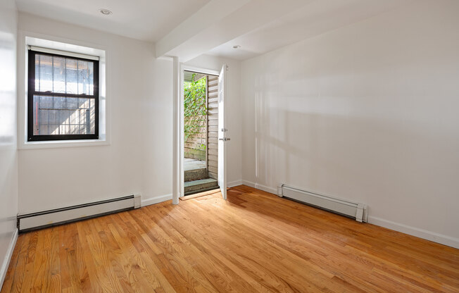 14 COVERT ST