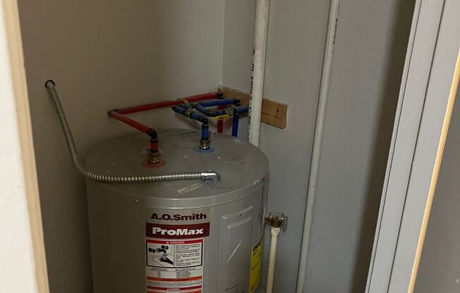 1 bed, 1 bath, 520 sqft, $1,025, Unit 108