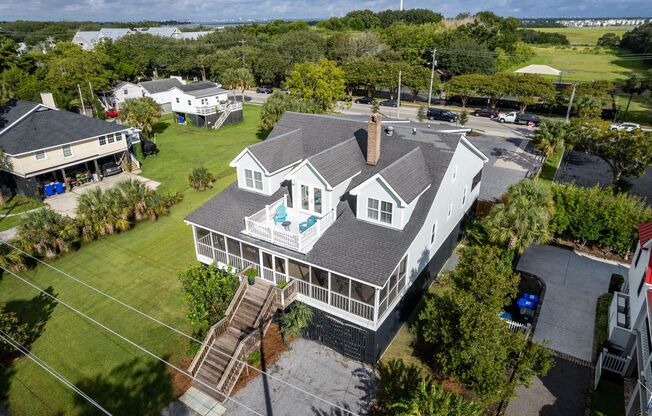 Sullivan's Island Charmer-Fully Furnished