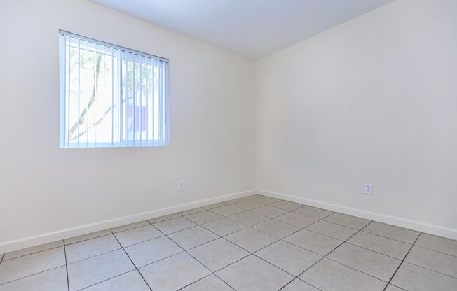2 beds, 1 bath, 780 sqft, $1,230, Unit 1064