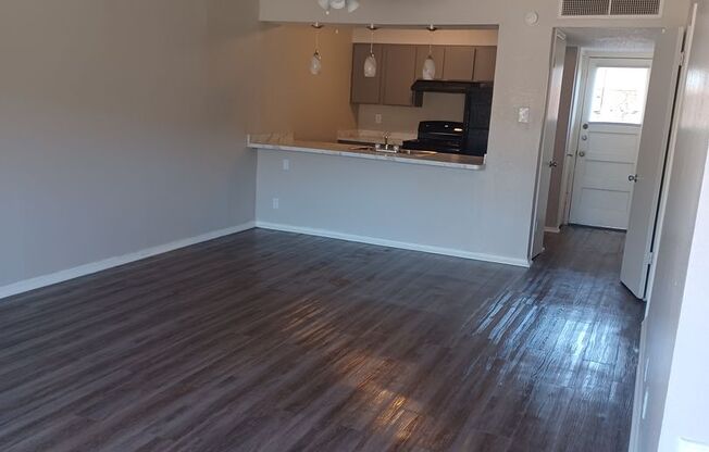 Seville West Apartments