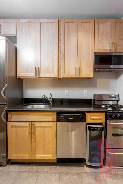 338 E 100th St 1A