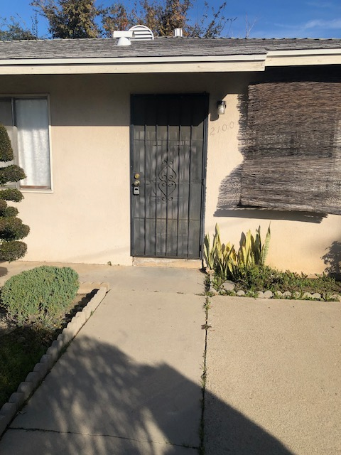 2100 1/2 SAN GABRIEL BLVD