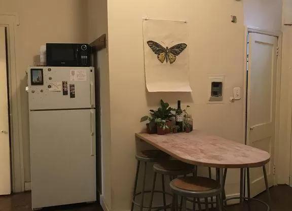 1 bed, 1 bath, 600 sqft, $1,425