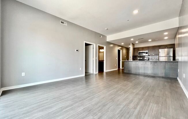 555 Michigan Street Apartments