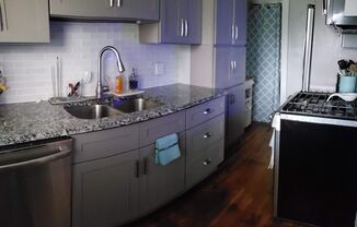 (54) 1430-1442 W. Third Avenue