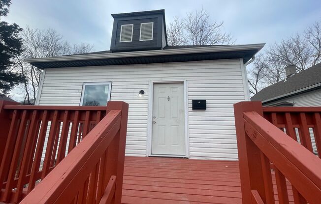 Remodeled 2 Bed/1 Bath home off 23rd!