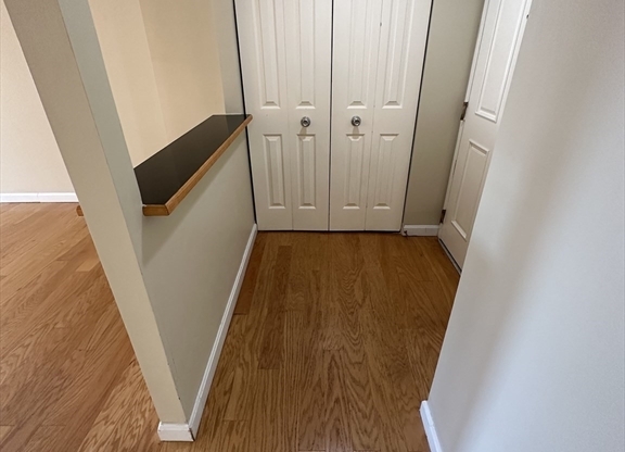 1 bed, 1 bath, 655 sqft, $3,200, Unit 215