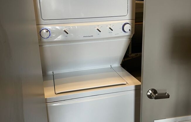 1 bed, 1 bath, 539 sqft, $900, Unit 704