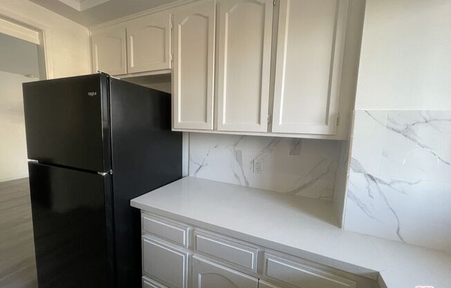 1 bed, 1 bath, 800 sqft, $2,195, Unit 301