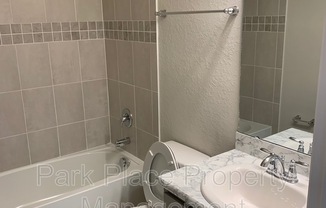 905 1 DR