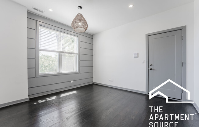 2806 N Mozart St, Chicago IL 3R