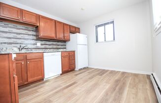 1 bed, 1 bath, 832 sqft, $775, Unit 308 Lewis Ave - Unit 4