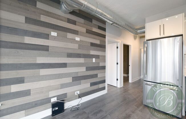 2 beds, 1 bath, 570 sqft, $2,500, Unit 301
