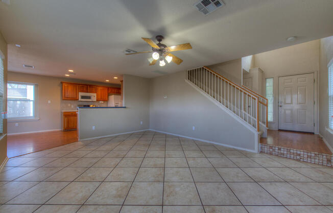 3 beds, 2.5 baths, $2,095