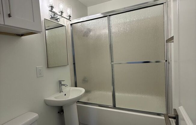 1 bed, 1 bath, 525 sqft, $1,925, Unit 9111-8