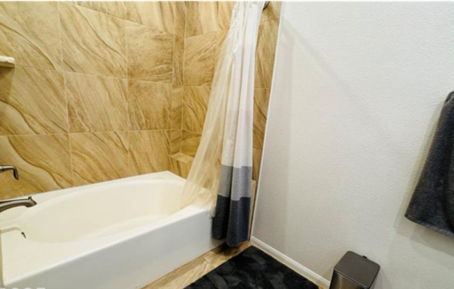 5155 W Tropicana Unit 2015