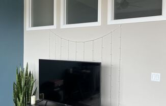 1 bed, 1 bath, 747 sqft, $1,500, Unit 408