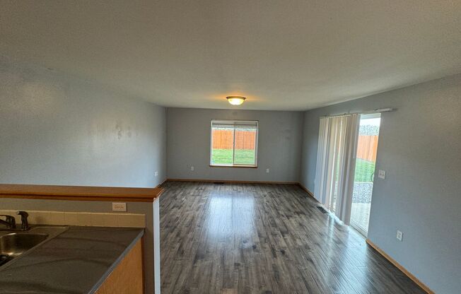 Non-Refundable & Security Deposit Total: $2200.00