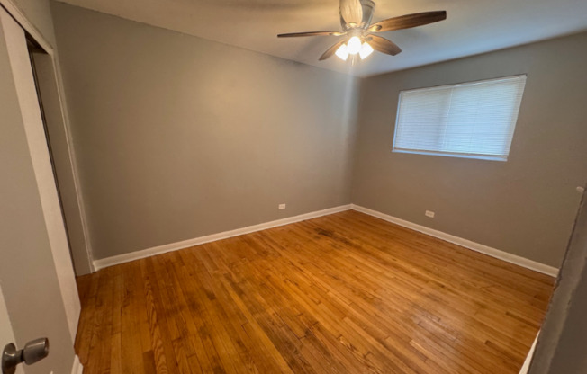 3115 3125 W 79 ST