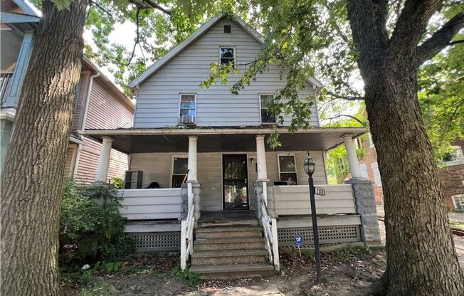 Section 8 & Eden Welcomed! 3 Bedroom home in Cleveland!