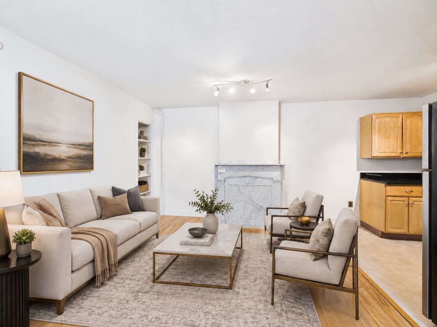 Charming Fairmount 1 Bed with Private Patio, Free Laundry & Storage